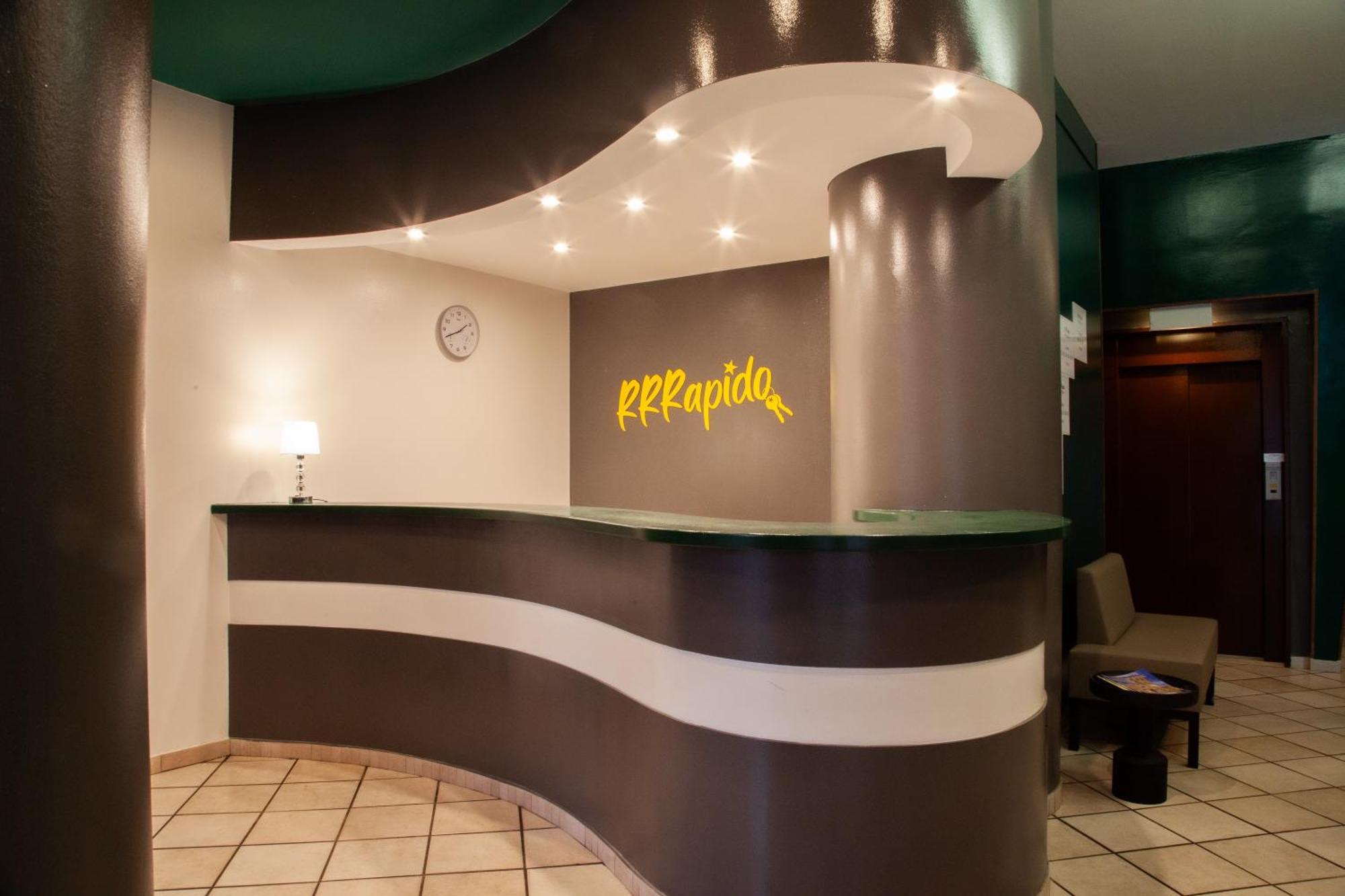 Rrrapido Hotel セスト・サン・ジョヴァンニ エクステリア 写真